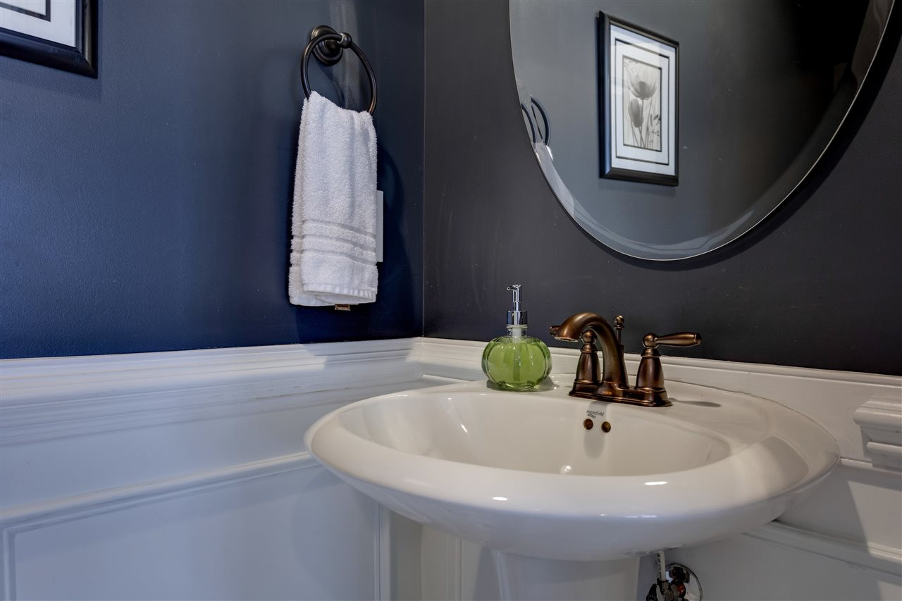 501 Deodar Lane Raleigh, NC 27608 - Photo 16 of 30 Powder Room