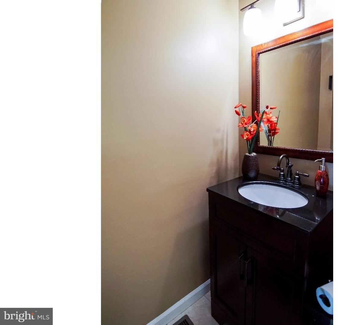 846 Sabina Circle Bear, DE 19701 - Photo 7 of 14 Bathroom