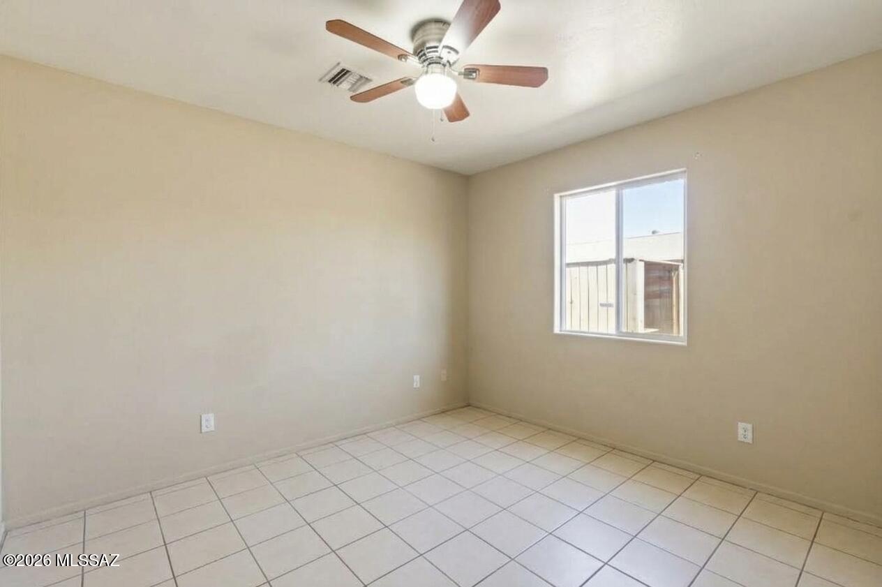 739 East Bantam Road Tucson, AZ 85706 - Photo 17 of 38 Bedroom 1