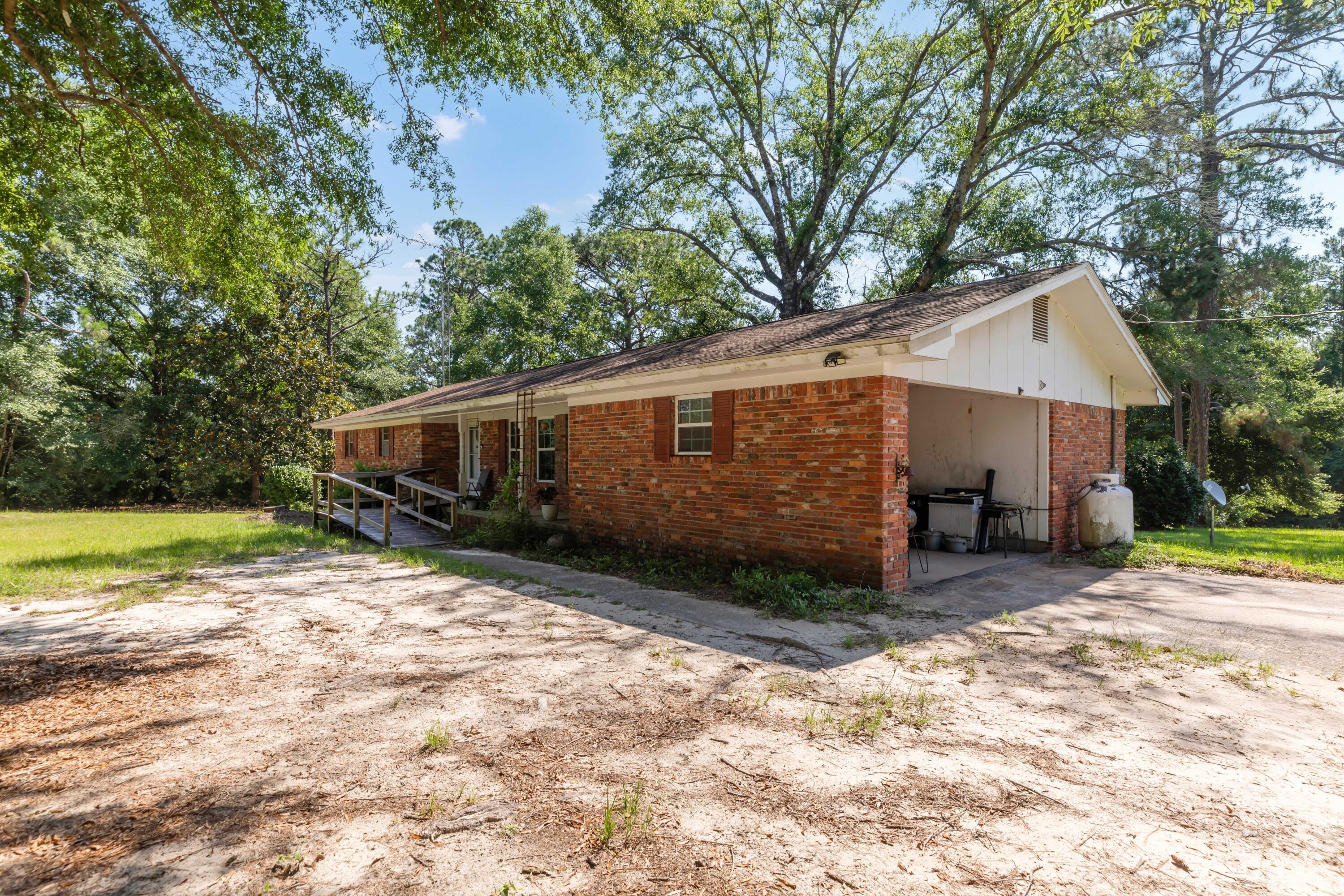 3199 Stewart Road Crestview, FL 32539 - Photo 3 of 58 1 (1)