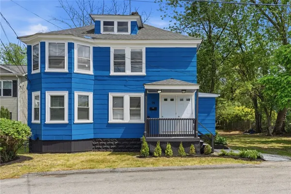 $549,000 | 74 Pontiac Street, Warwick, RI 02886