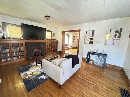 $129,900 | 2318 North 12th Street, Kansas City, KS 66104