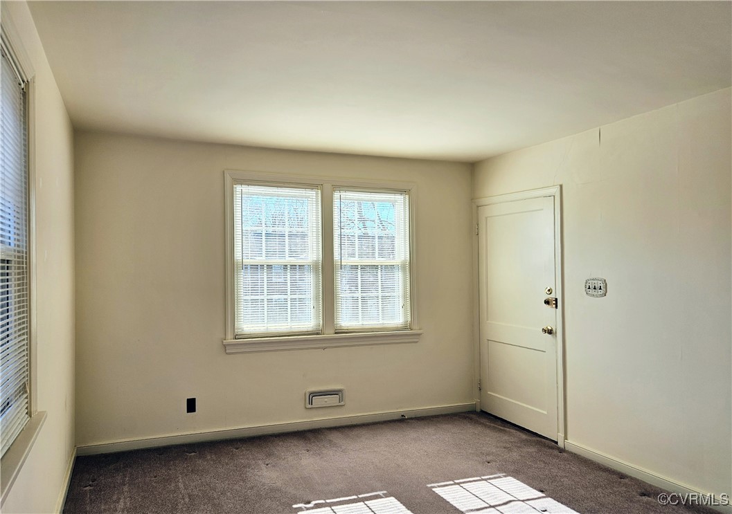 3410 Stuart Avenue Richmond, VA 23221 - Photo 20 of 43 an empty room with windows
