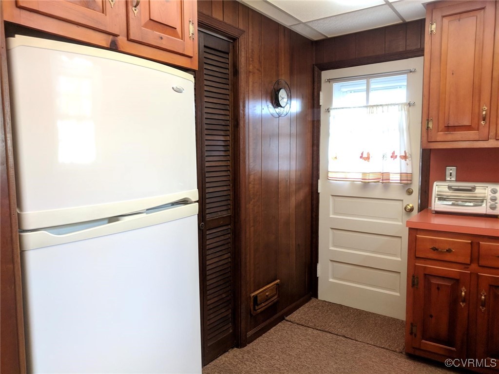 3410 Stuart Avenue Richmond, VA 23221 - Photo 9 of 43 a view of a closet area