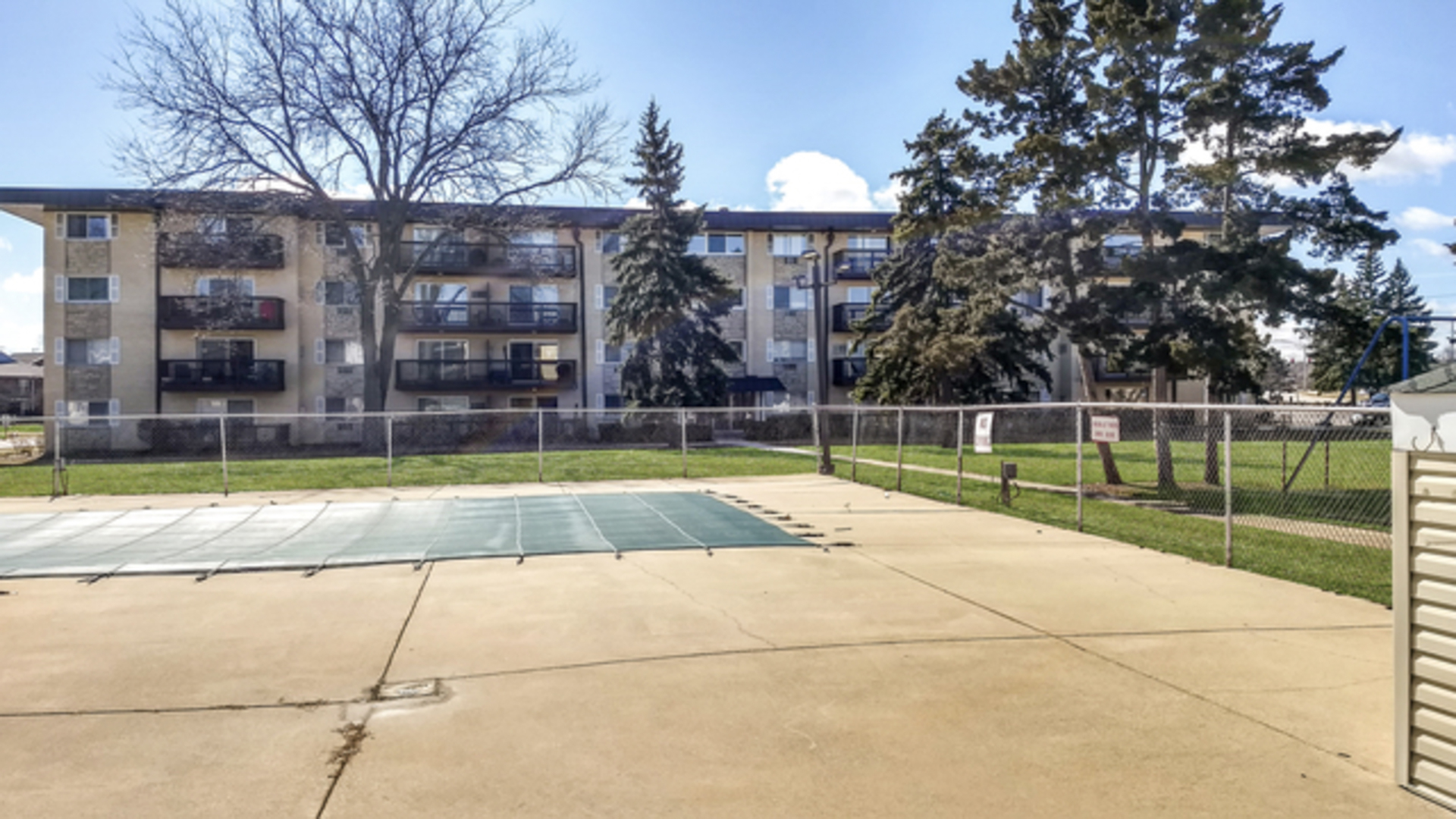 2222 South Goebbert Road, Unit 356 Arlington Heights, IL 60005 - Photo 15 of 22