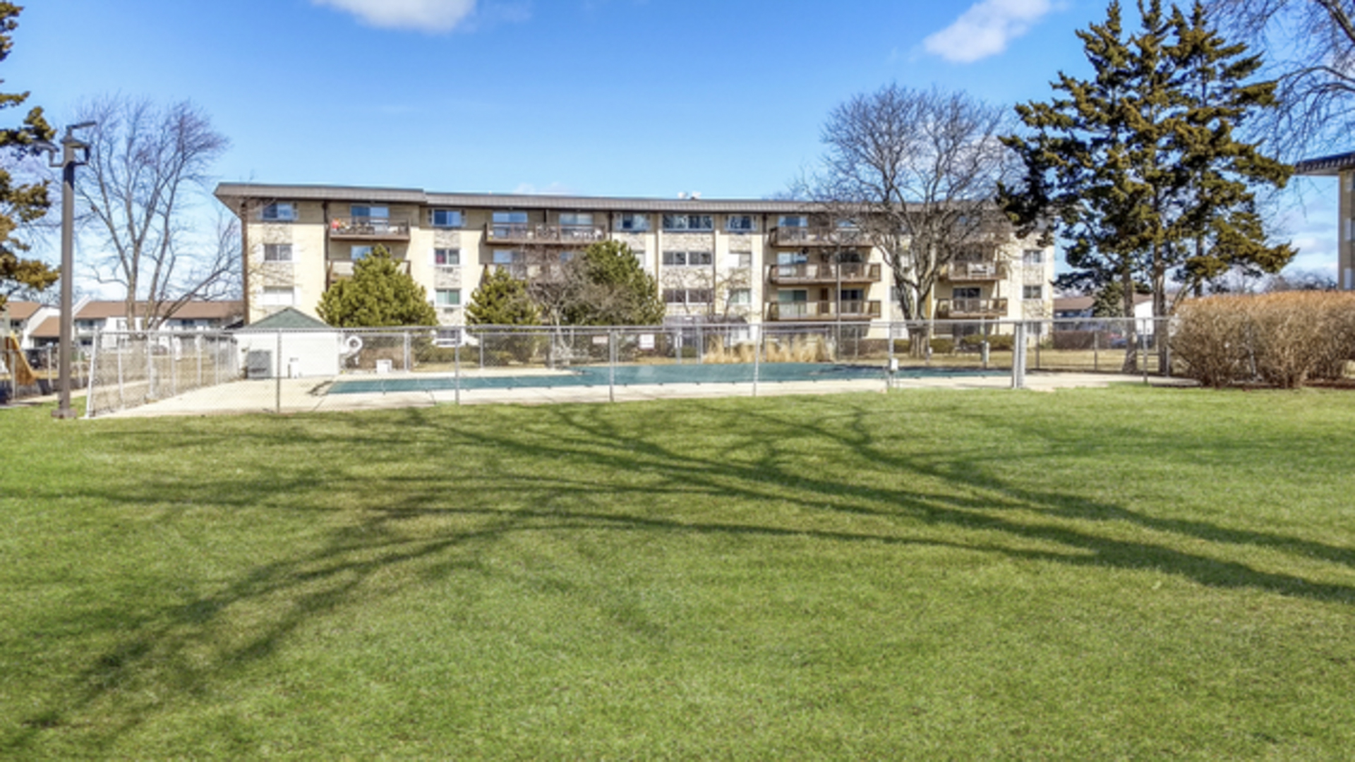 2222 South Goebbert Road, Unit 356 Arlington Heights, IL 60005 - Photo 16 of 22