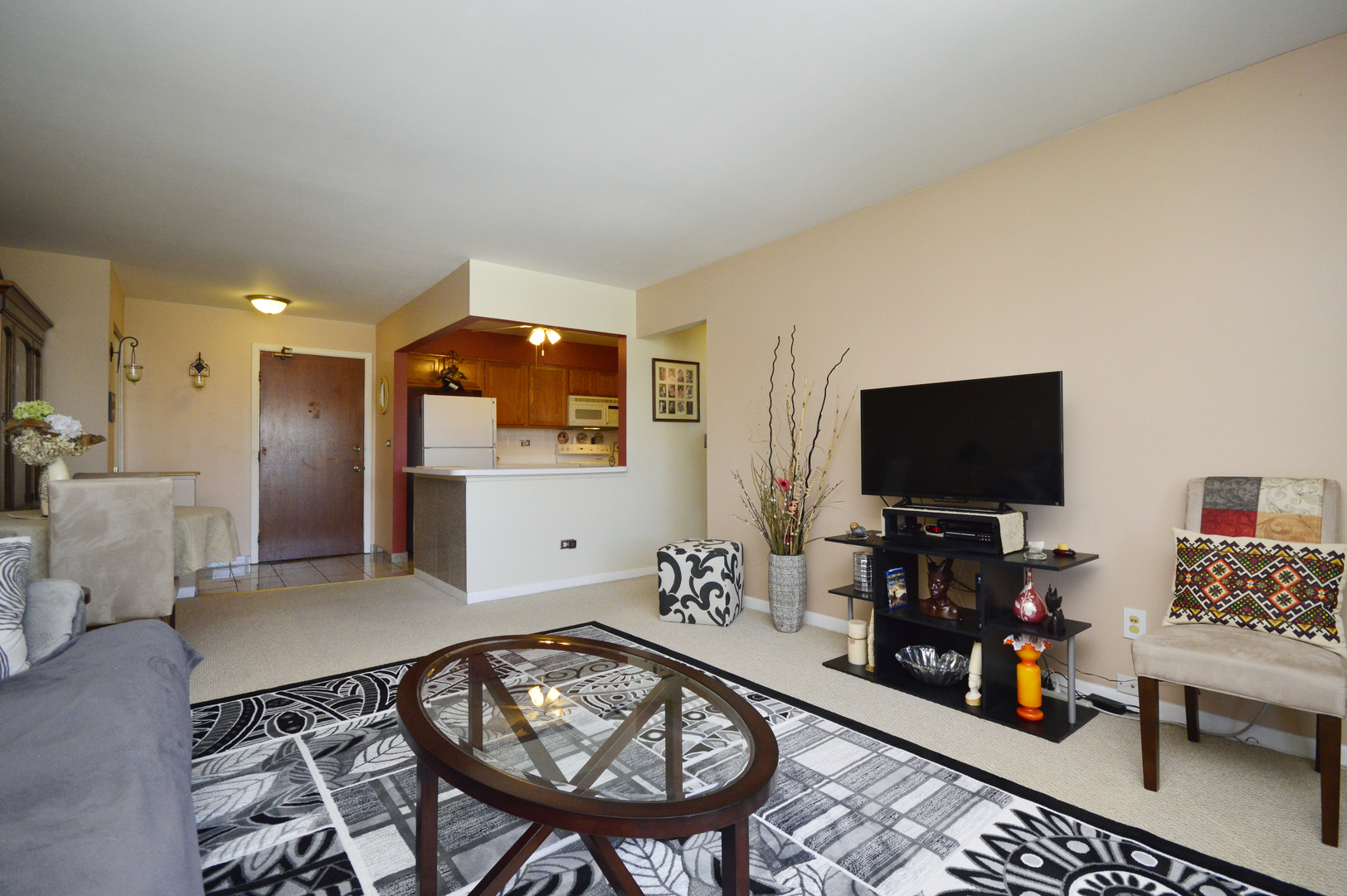 2222 South Goebbert Road, Unit 356 Arlington Heights, IL 60005 - Photo 6 of 22