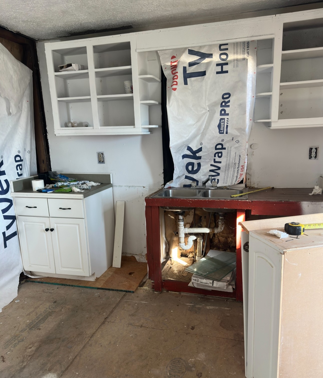 2125 Butler Road Hopkinsville, KY 42240 - Photo 9 of 10 a view of storage and utility room