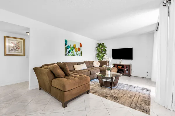 $2,900 | 950 Egret Circle, Unit 5209, Delray Beach, FL 33444