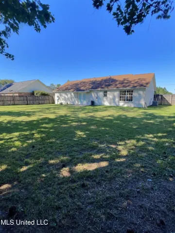 $1,675 | 5408 Old Fort Bayou Road, Ocean Springs, MS 39564