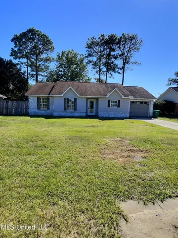 $1,675 | 5408 Old Fort Bayou Road, Ocean Springs, MS 39564
