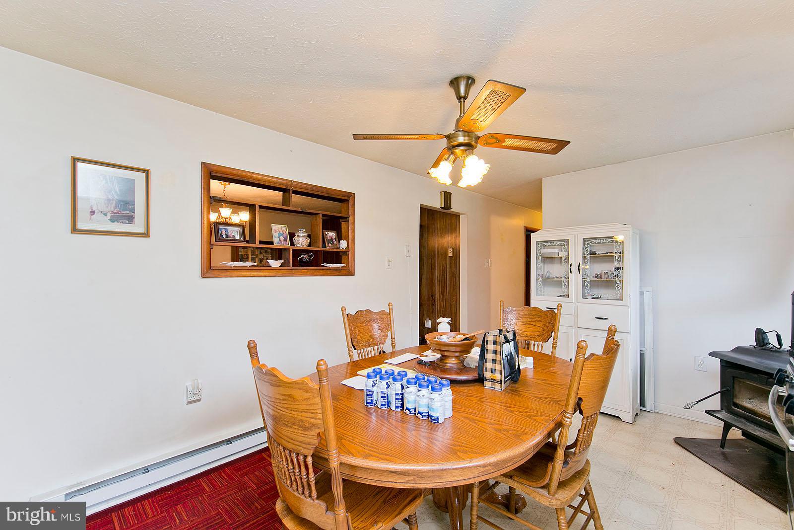 207 Sinking Spring Lane Gore, VA 22637 - Photo 7 of 29