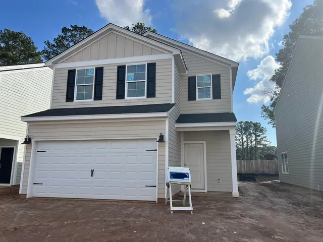 $405,000 | 217 Central Creek Drive, Goose Creek, SC 29445