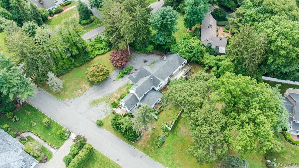 221 Huntington Bay Road Huntington, NY 11743 - Photo 8 of 23 an aerial view of residential house with outdoor space