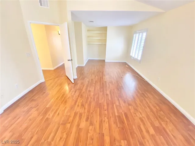 $2,100 | 2993 Seasons Avenue, Henderson, NV 89074