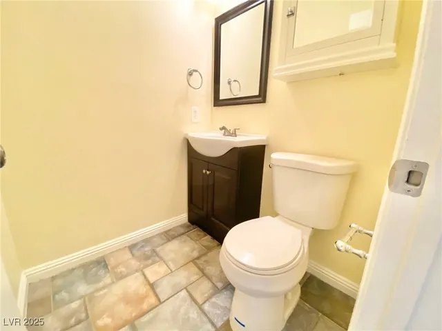 $2,100 | 2993 Seasons Avenue, Henderson, NV 89074