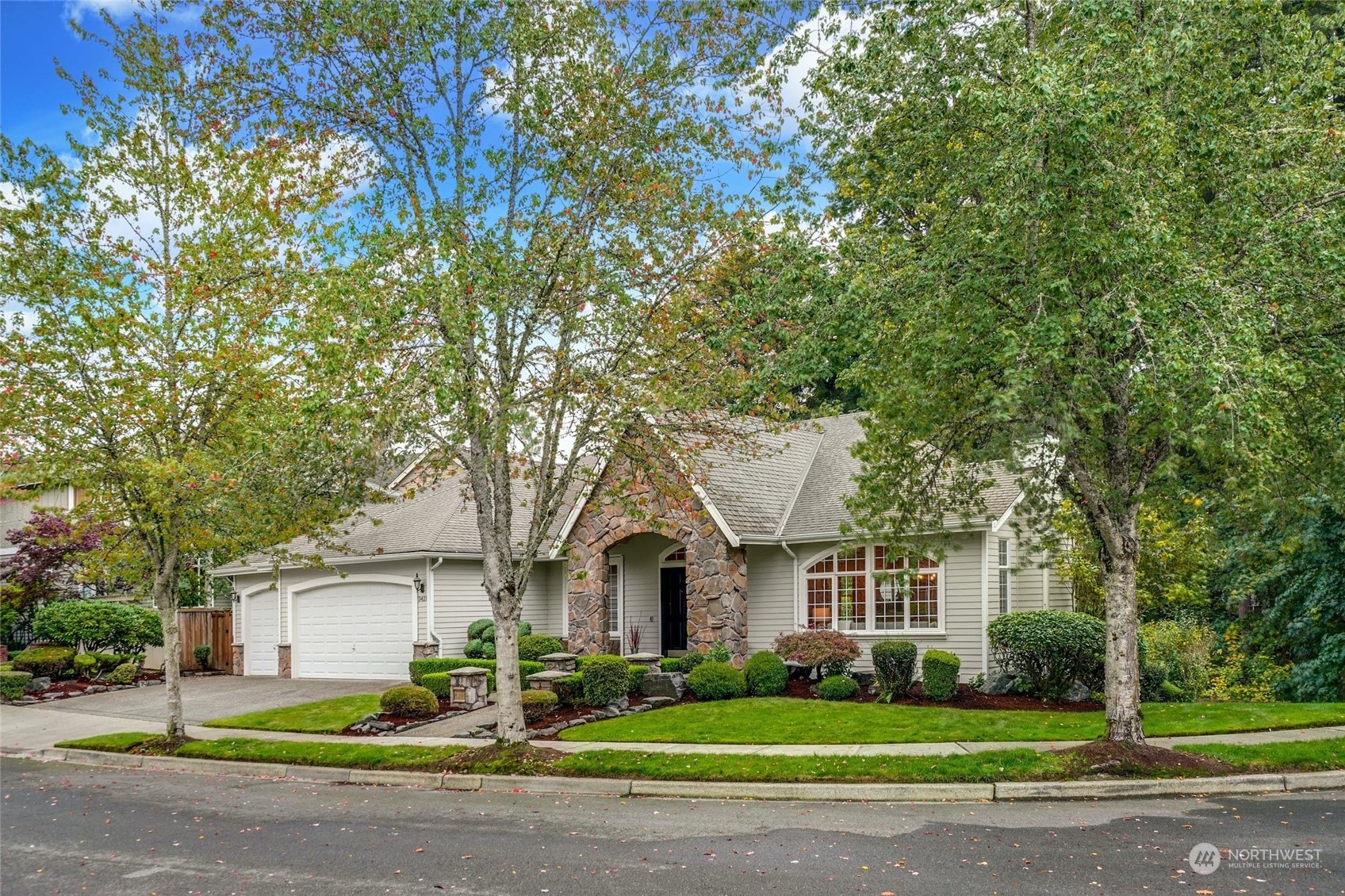 3421 Northeast 23rd Place Renton, WA 98056 - Photo 1 of 40 Gallery Image 1