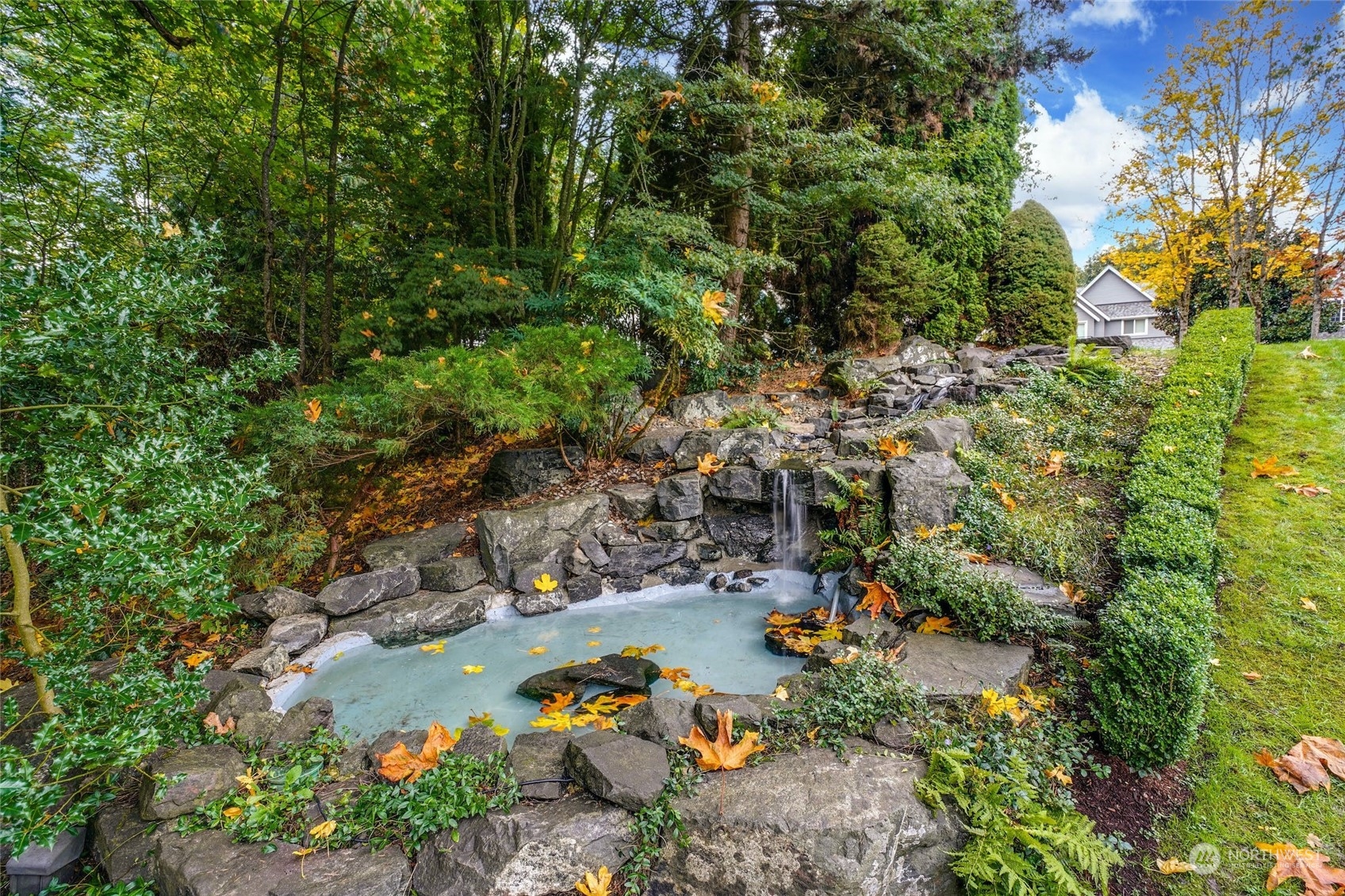 3421 Northeast 23rd Place Renton, WA 98056 - Photo 3 of 40 Gallery Image 3
