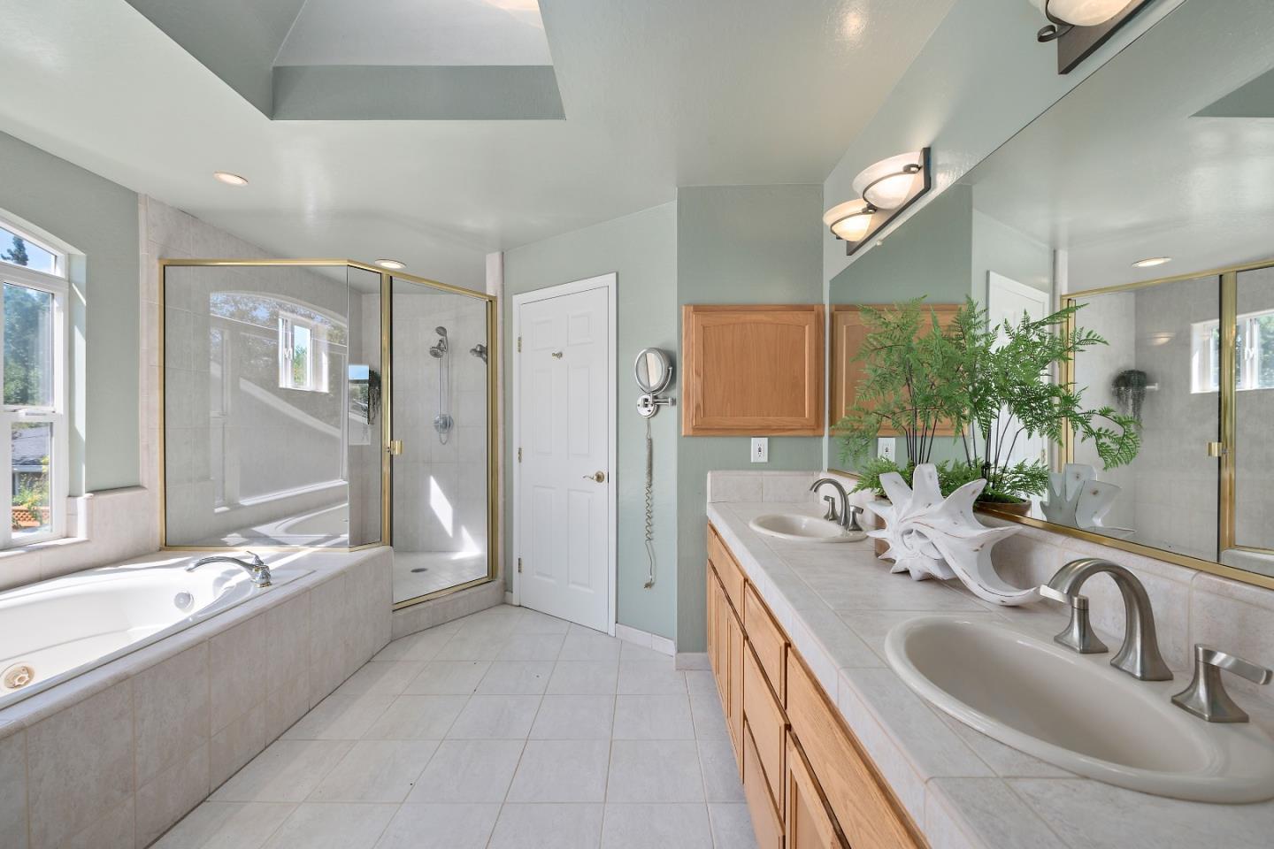 1629 Cherry Avenue San Jose, CA 95125 - Photo 40 of 61