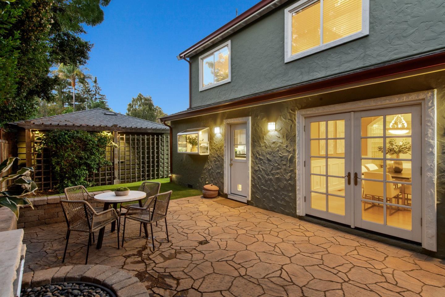 1629 Cherry Avenue San Jose, CA 95125 - Photo 7 of 61 a patio with table and chairs and potted plants