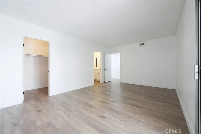 $325,000 | 16465 Green Tree Boulevard, Victorville, CA 92395