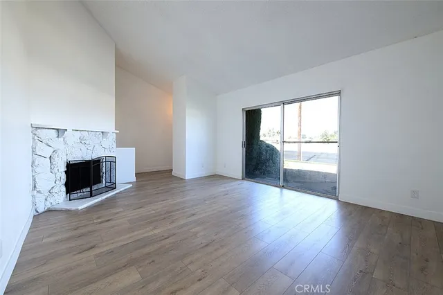 $325,000 | 16465 Green Tree Boulevard, Victorville, CA 92395