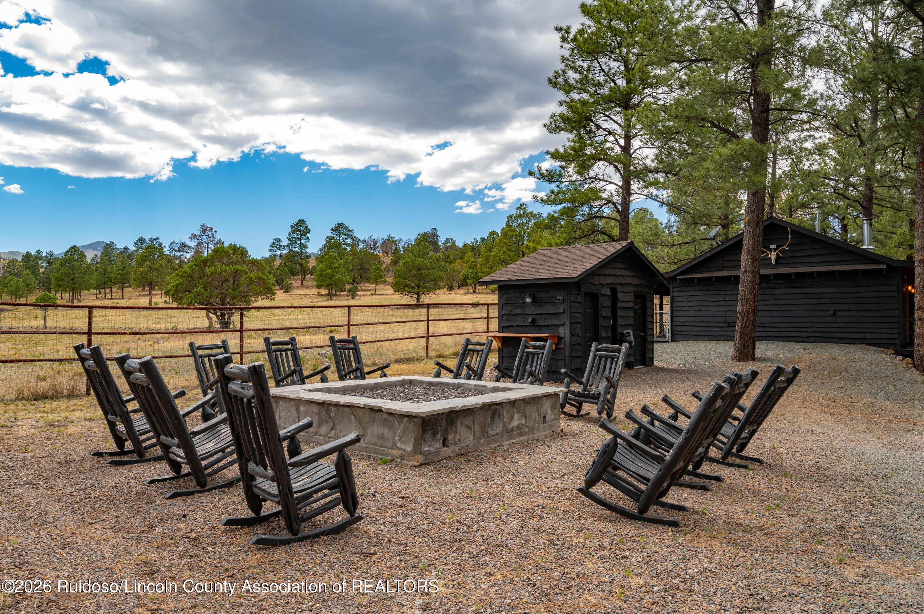 156 Gavilan Road Ruidoso, NM 88345 - Photo 11 of 138 Gallery Image 11