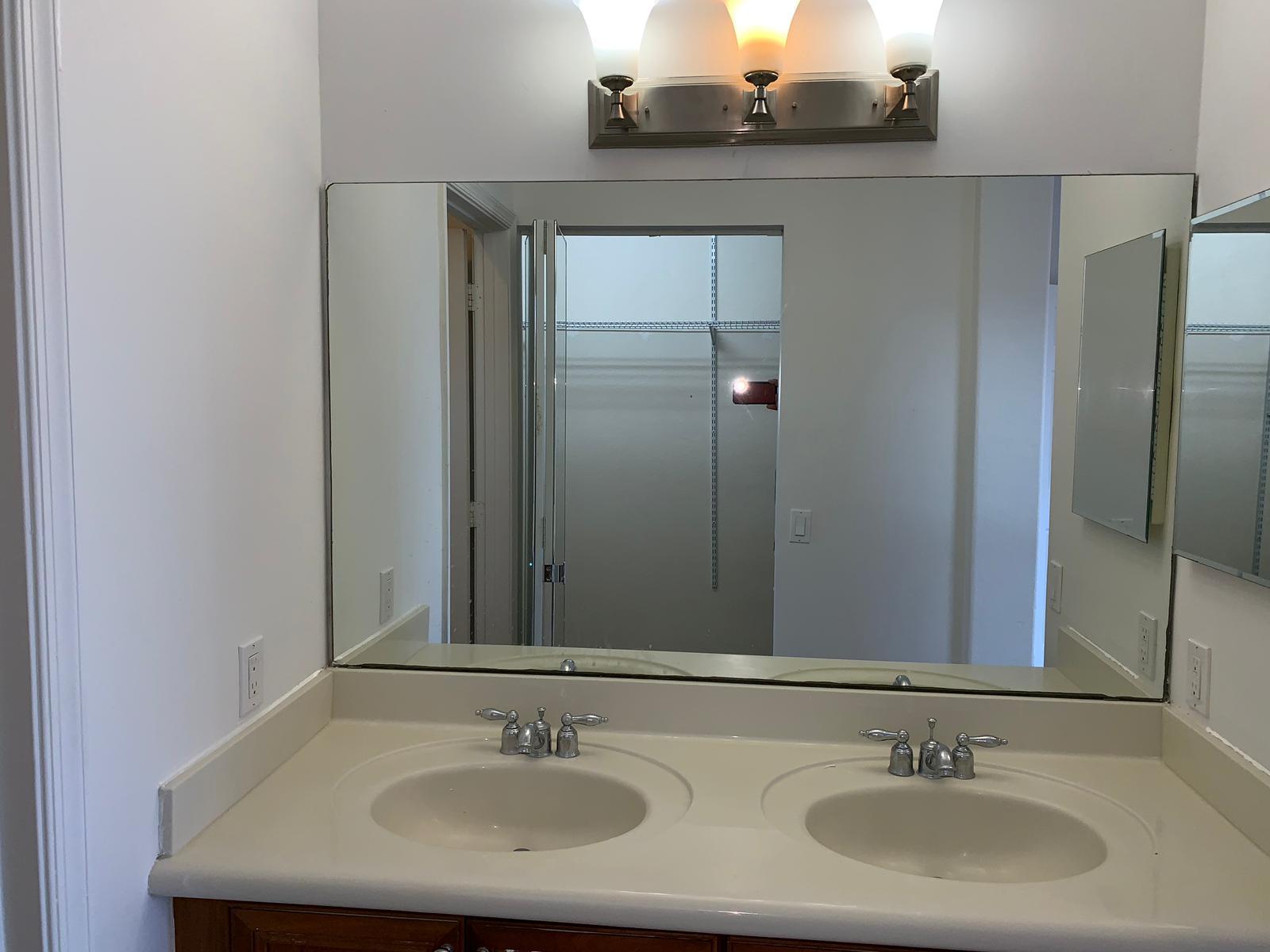 3055 Laurel Ridge Circle Riviera Beach, FL 33404 - Photo 12 of 25 WhatsApp Image 2019-08-05 at 9.03.58 PM