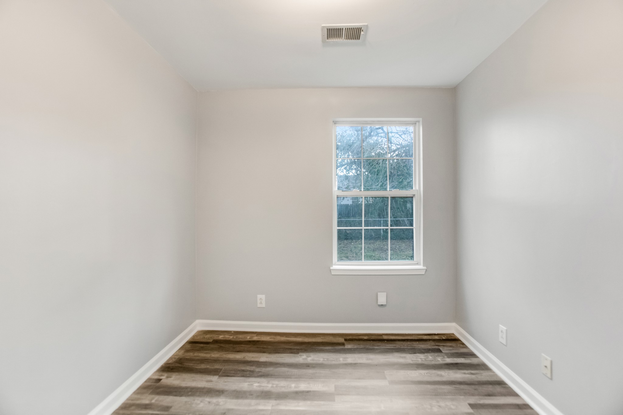 1039 Shadow Ridge Avenue Oak Grove, KY 42262 - Photo 10 of 14
