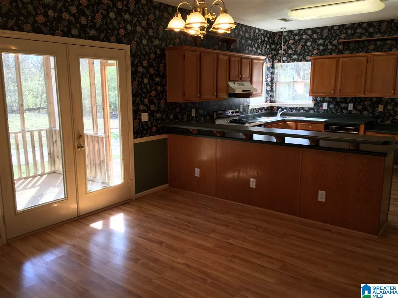 1608 Windsor Lane Leeds, AL 35094 - Photo 12 of 27