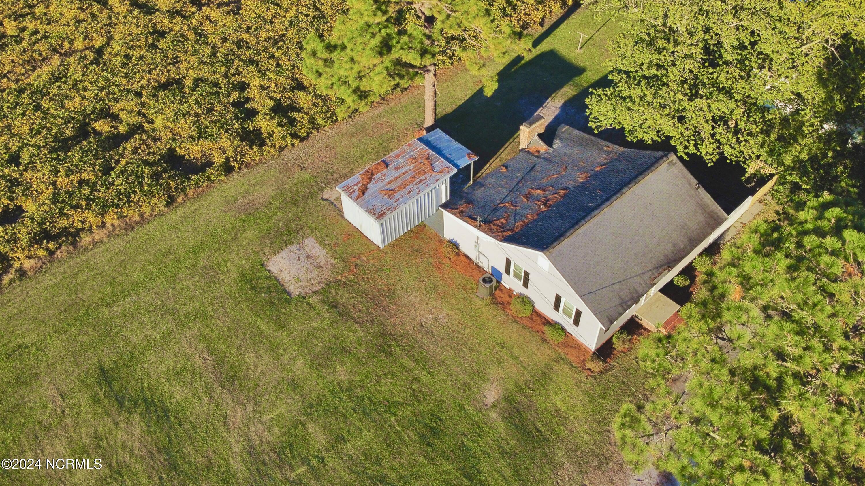 2198 Pauls Path Road Kinston, NC 28504 - Photo 22 of 103 dji_fly_20241017_174102_375_172920161811