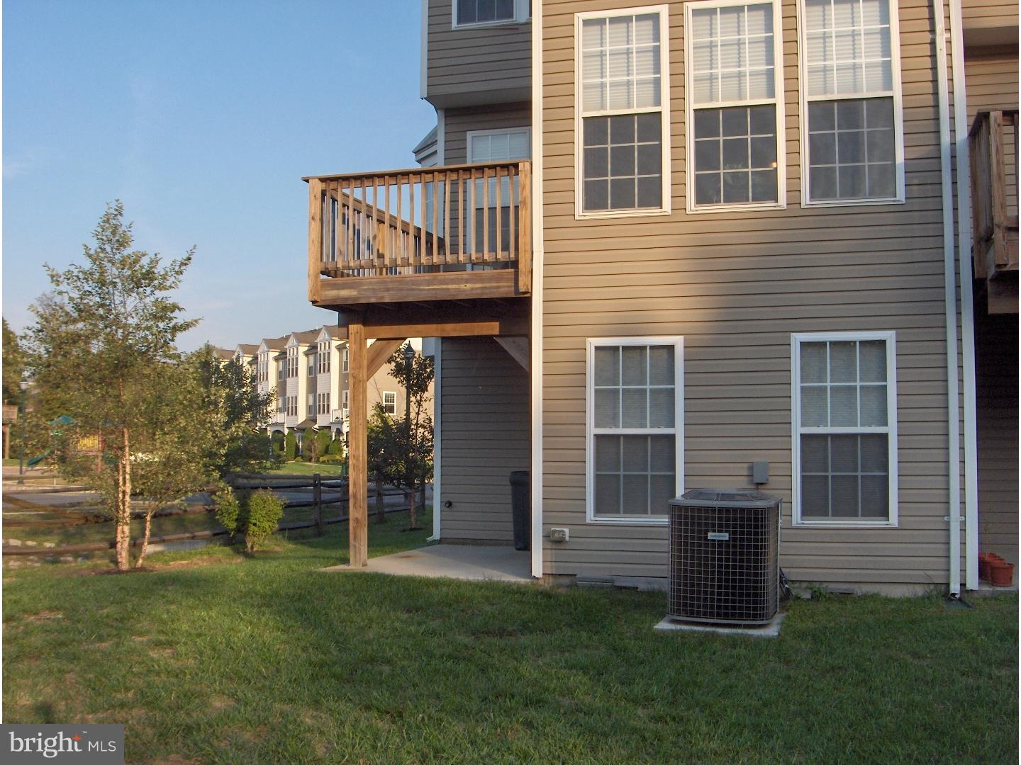 39 Falcon Lane Delanco, NJ 08075 - Photo 2 of 25 Exterior Back