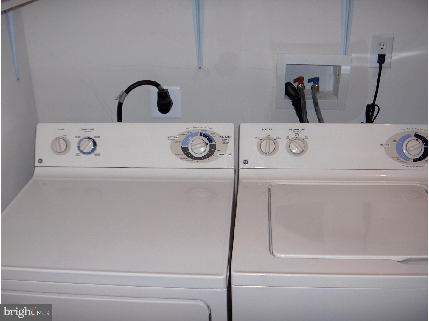 39 Falcon Lane Delanco, NJ 08075 - Photo 13 of 25 Gallery Image 13