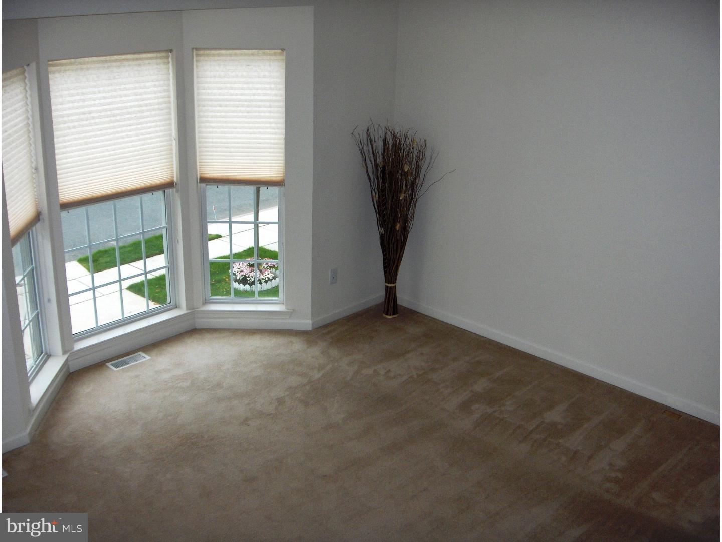 39 Falcon Lane Delanco, NJ 08075 - Photo 16 of 25 Gallery Image 16