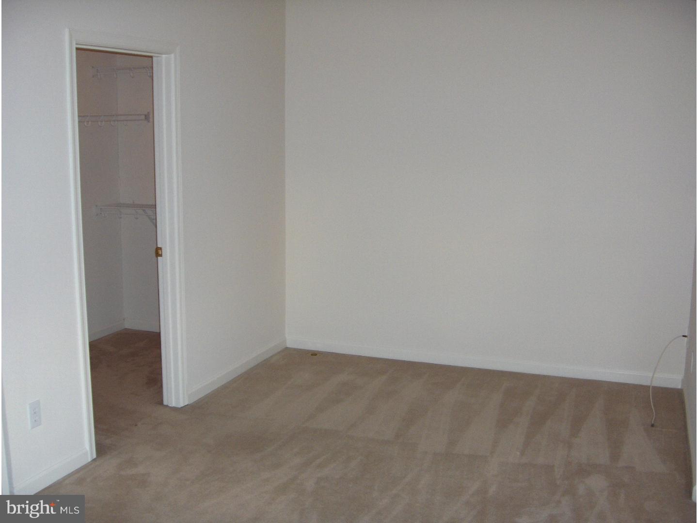 39 Falcon Lane Delanco, NJ 08075 - Photo 17 of 25 Gallery Image 17