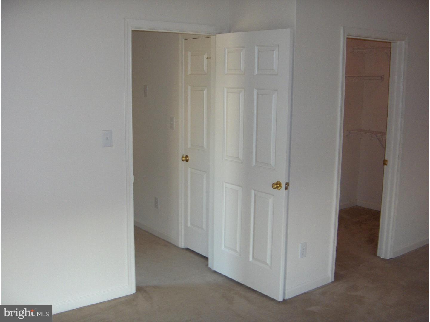 39 Falcon Lane Delanco, NJ 08075 - Photo 18 of 25 Gallery Image 18
