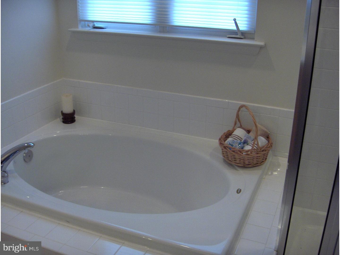 39 Falcon Lane Delanco, NJ 08075 - Photo 20 of 25 Gallery Image 20