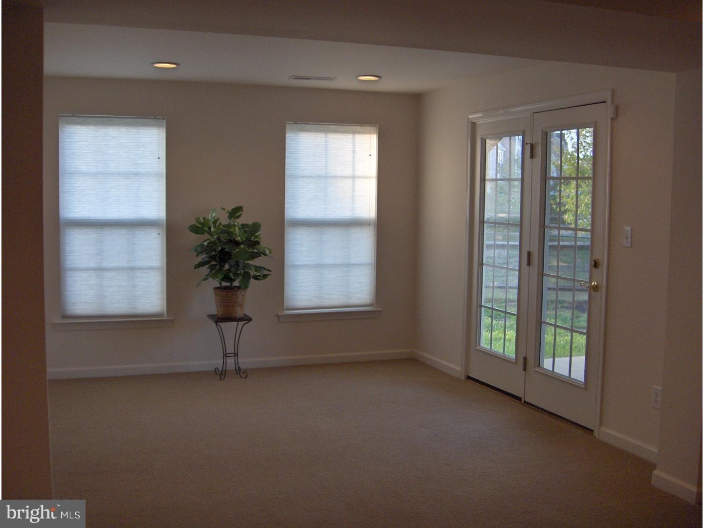 39 Falcon Lane Delanco, NJ 08075 - Photo 3 of 25 Gallery Image 3