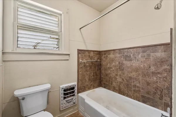 $310,000 | 11703 Farm To Market Road 1764, Santa Fe, TX 77510