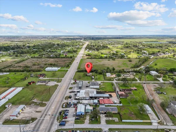 $310,000 | 11703 Farm To Market Road 1764, Santa Fe, TX 77510