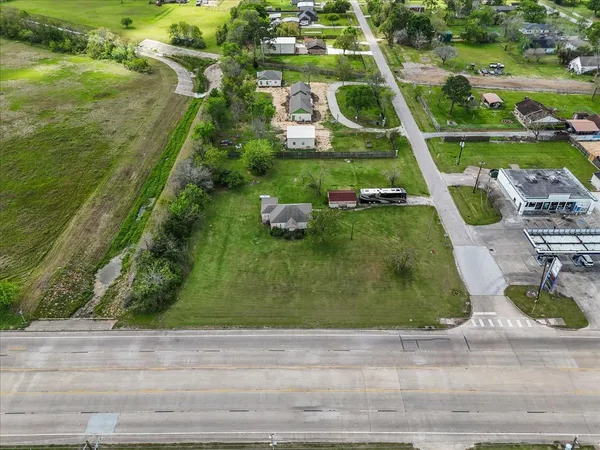 $310,000 | 11703 Farm To Market Road 1764, Santa Fe, TX 77510