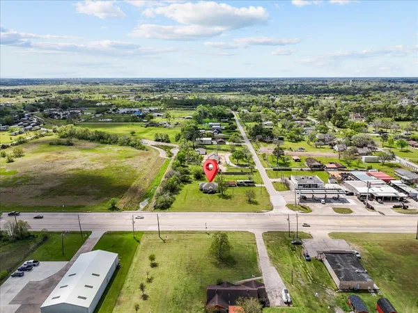 $310,000 | 11703 Farm To Market Road 1764, Santa Fe, TX 77510