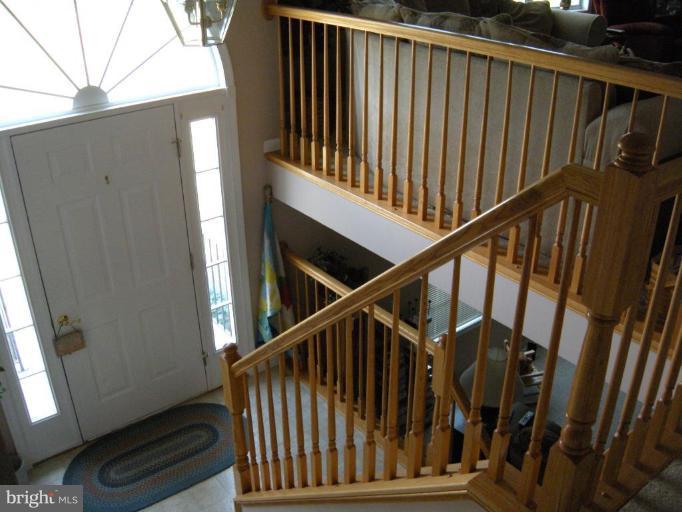 3070 Apple Pie Ridge Road Winchester, VA 22603 - Photo 16 of 23 foyer