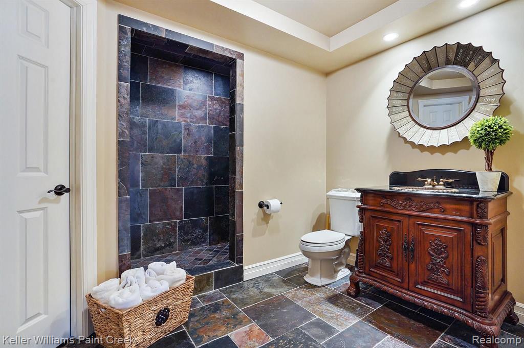 713 Panorama Drive Rochester Hills, MI 48306 - Photo 72 of 77