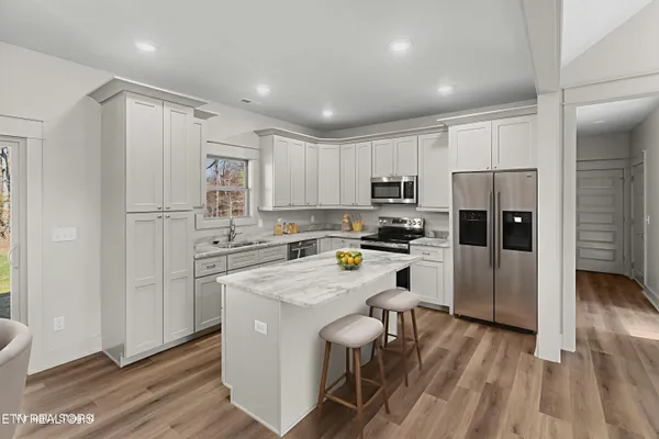 $625,000 | 936 Bob O Drive, Dandridge, TN 37725