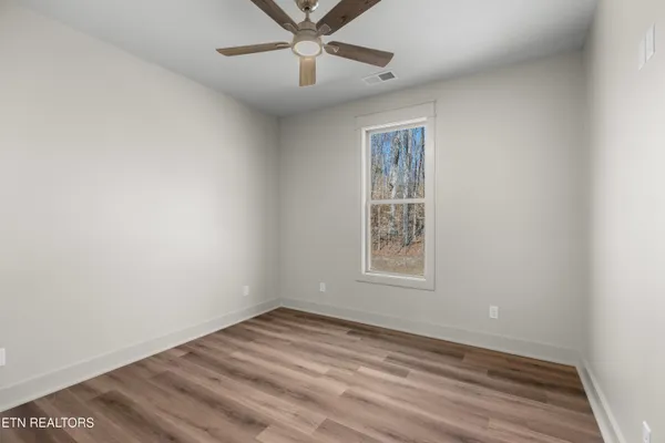 $625,000 | 936 Bob O Drive, Dandridge, TN 37725