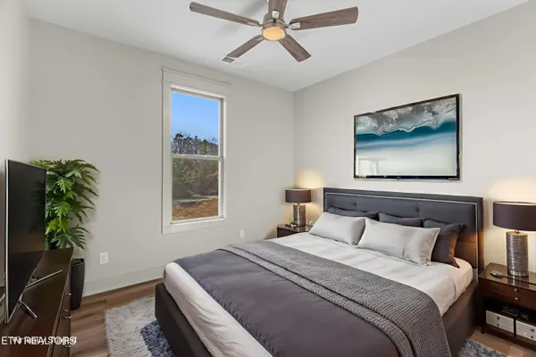 $625,000 | 936 Bob O Drive, Dandridge, TN 37725