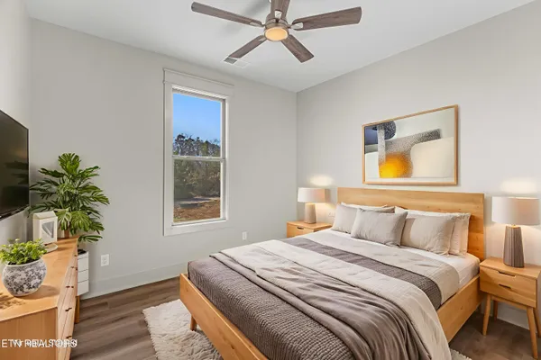 $625,000 | 936 Bob O Drive, Dandridge, TN 37725