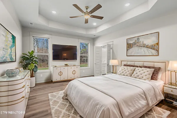 $625,000 | 936 Bob O Drive, Dandridge, TN 37725