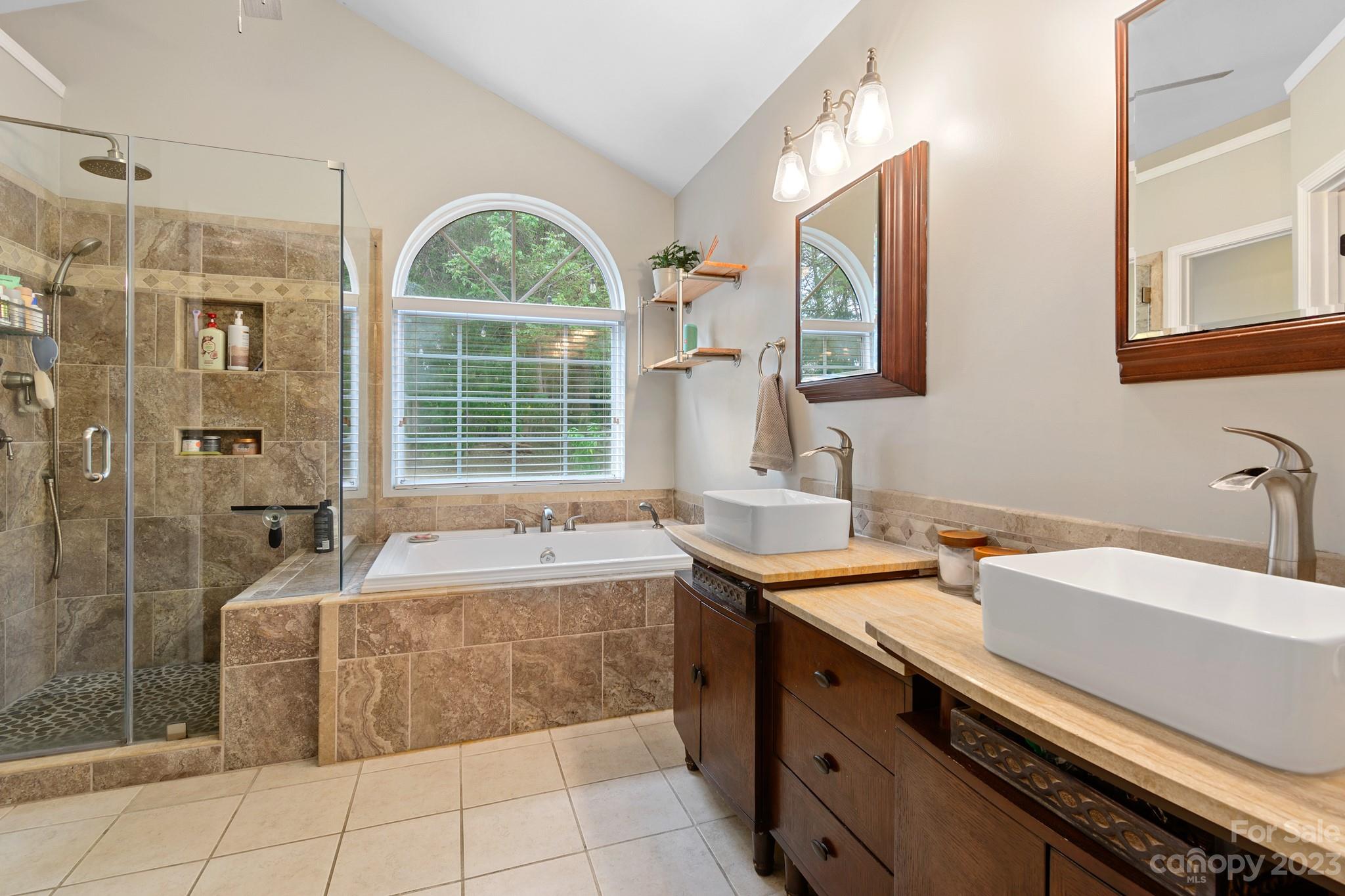 12607 Cardinal Point Road Charlotte, NC 28269 - Photo 14 of 32 Gallery Image 14